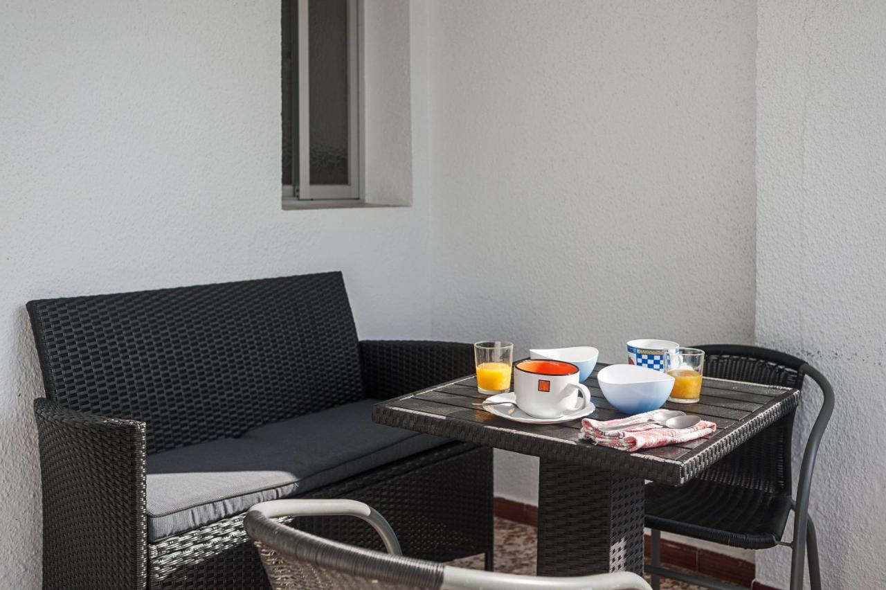 Apartamento Junto A La Playa En El Centro Conil De La Frontera Esterno foto